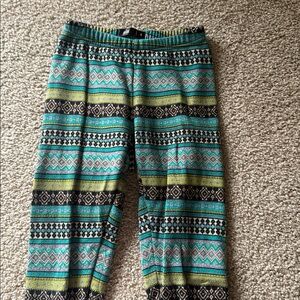 I wear Sin / Sin brand woman’s fleece lined patterned leggings size 4